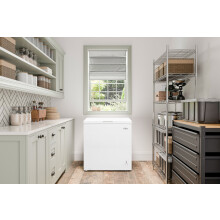 Willow W198CFW 199L Chest Freezer - Low Noise, Mark-Proof Finish, 4-Star Freezer Rating, Energy Efficient (5.065E+12)