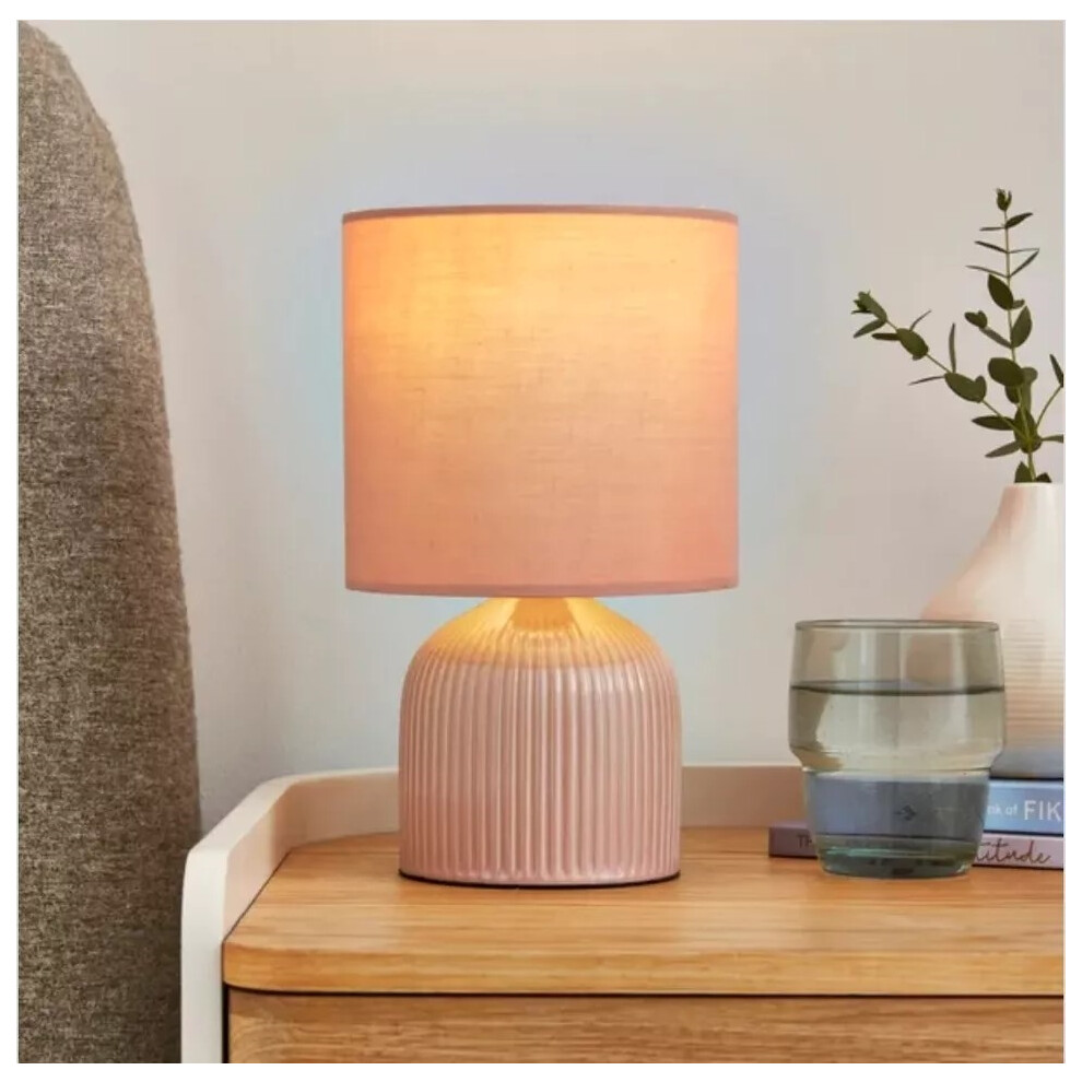 Hbe Ribbed Ceramic Table Lamp With Soft Fabric Shade Line Switch Blush