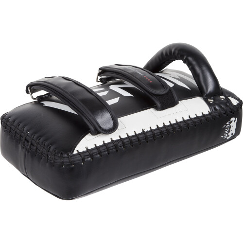 Venum Giant Kick Pads - Black 2