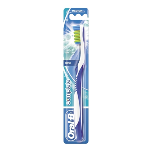 Oral-B Oral-B Complete Clean 35 Medium Toothbrush