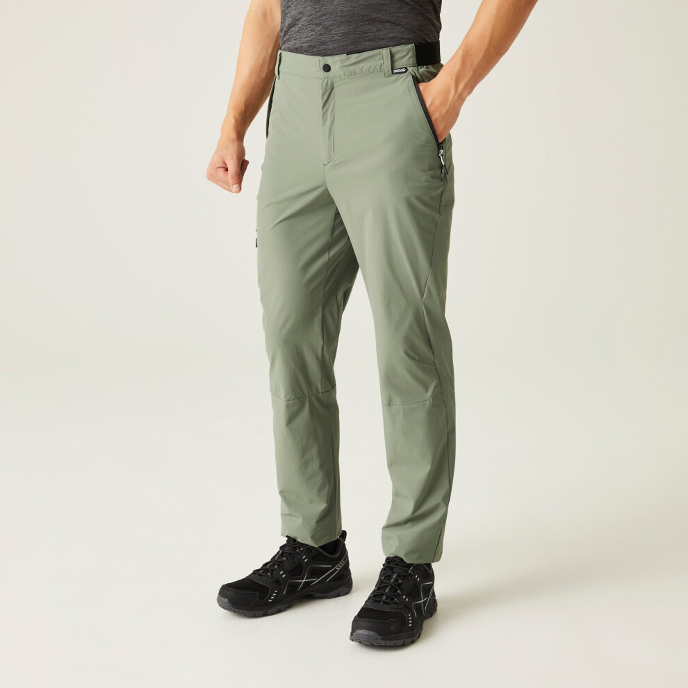 (42 REG) Regatta Men's Travel Light Pack-away Trousers - Agave Green