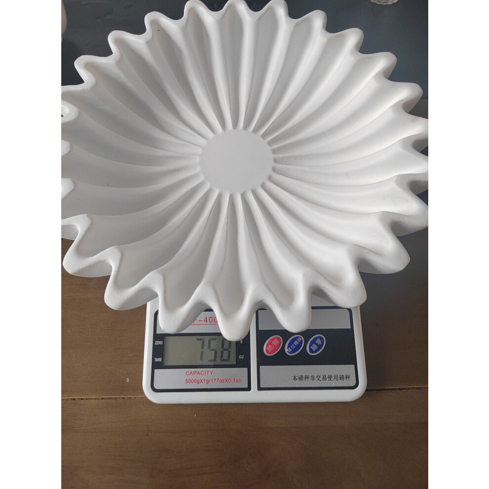 (White, Large) Chic Resin Ruffled Leaf Bowls In Two Sizes Perfect For Coffee Table And Shelves