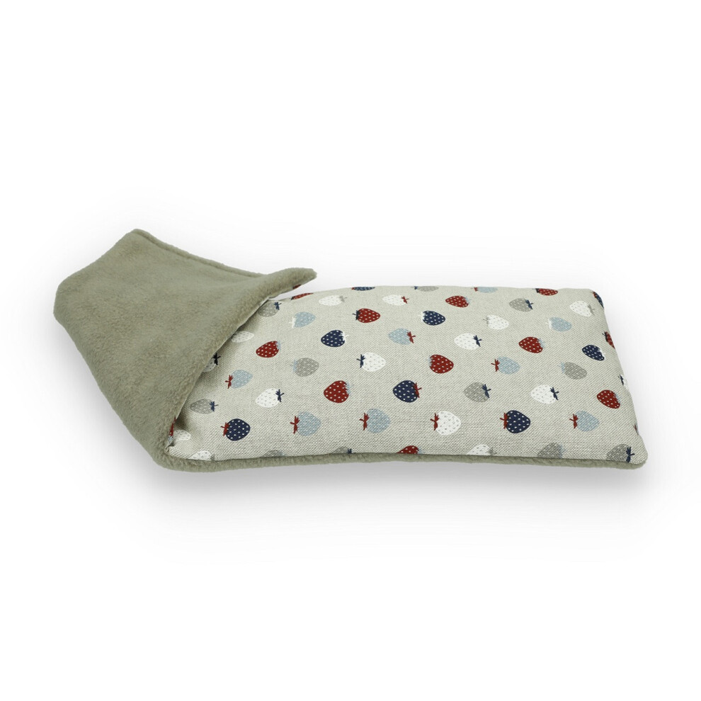The Wheat Bag Company (Unscented) Strawberries Cotton & Fleece Cover Wheat Bag