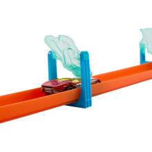 Hot Wheels Track Set with 1 Hot Wheels Car, Ice-Themed Track Building Set with 10 Track Pieces in a Modular and Stackable Storage Box, HKX40