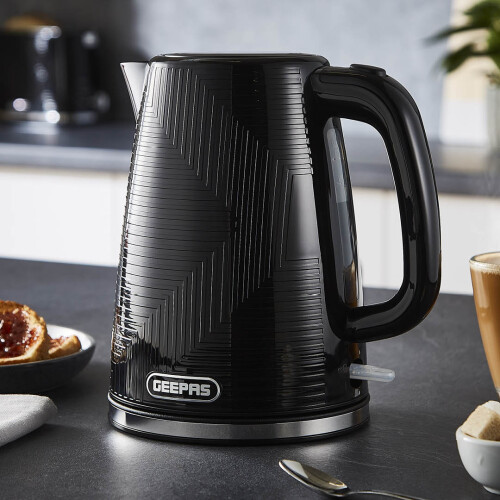 GEEPAS (Black) Geepas 1.7L Cordless Electric Kettle 3000W 2
