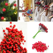 100pcs Christmas Tree Red Fruit Berry Holly Artificial Flower DIY