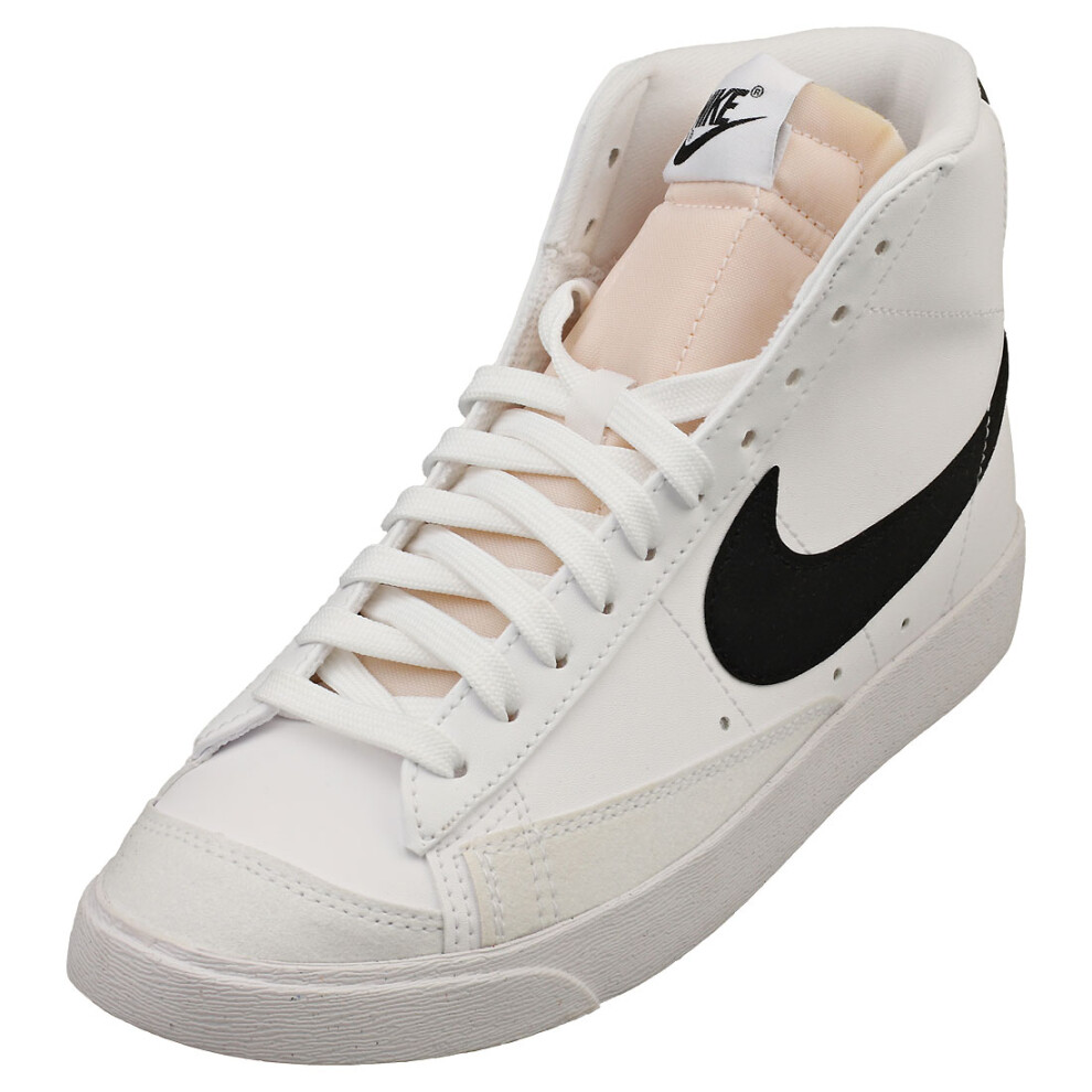 (4) Nike Blazer Mid 77 Next Nature Womens Fashion Trainers in White Black