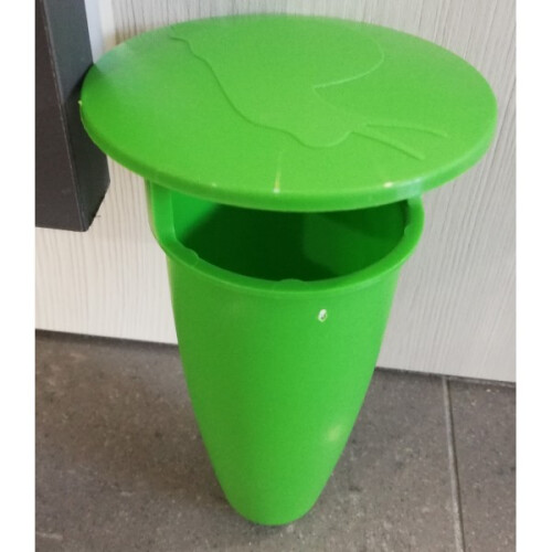 Slugs and snails trap green