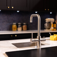 (Brushed Nickel) flöde tre | 3 in 1 Instant Boiling Tap | Full Kit