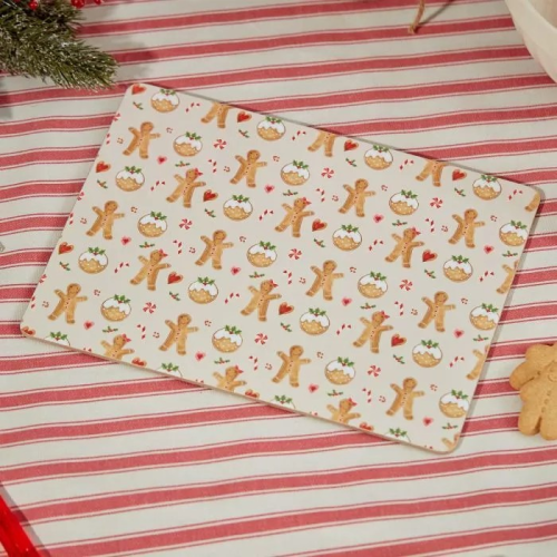 4 Gingerbread Men Placemats Candy Cane Christmas Pudding Table Mats
