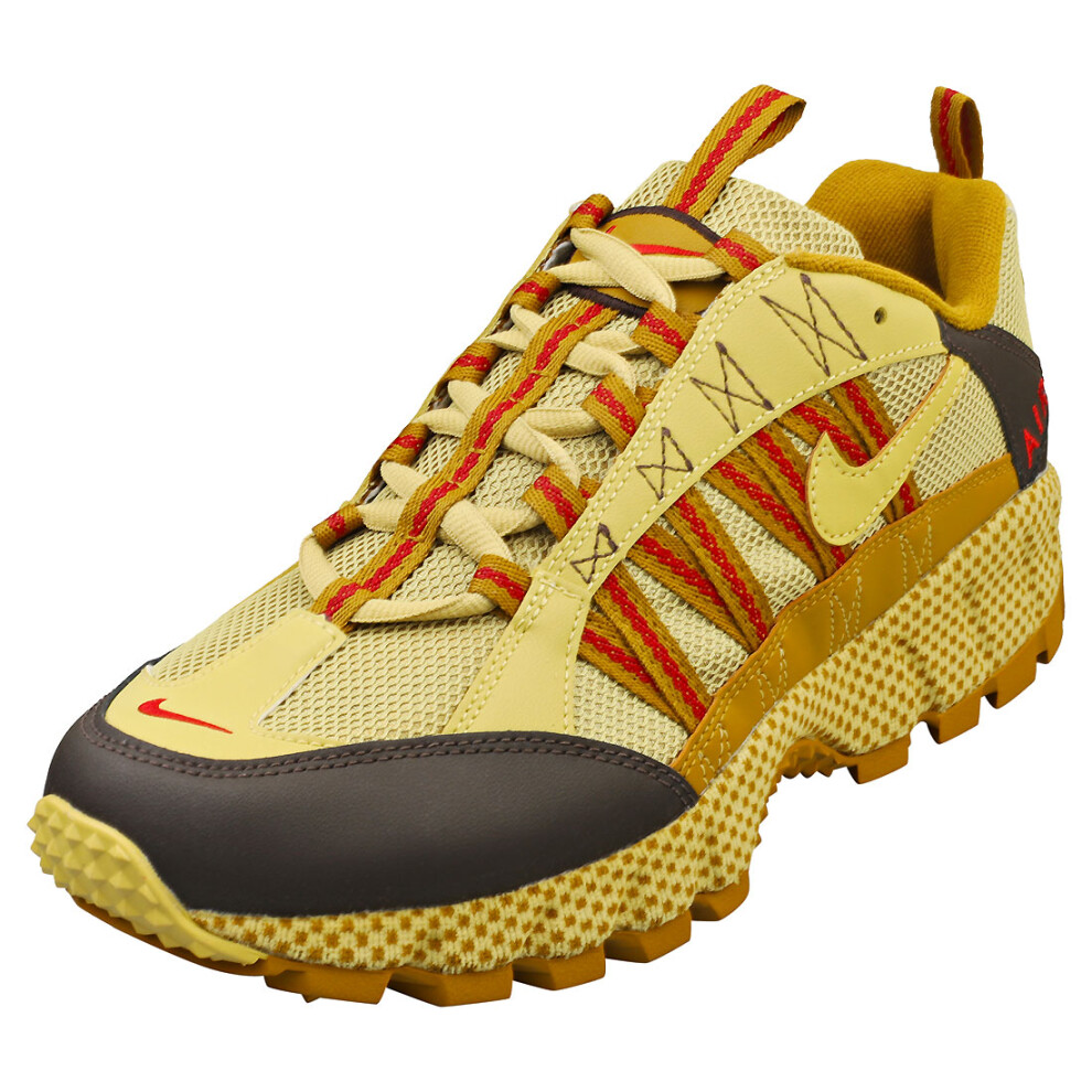 (7.5) Nike Air Humara Qs Mens Fashion Trainers in Buff Gold