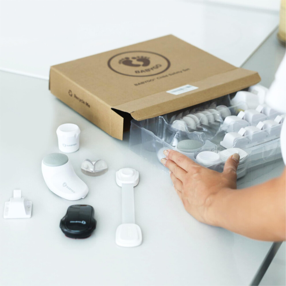 Premium Baby Proofing Kit For Home & Kitchen | Magnetic Child Safety Cupboard Locks | Straps For Fridge Freezer Bin | Oven Guard | Corner Babygo