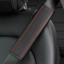 Fiber Leather Embossed Car Seat Belt Shoulder Cover Protector 6.5X23cm(Black Red)