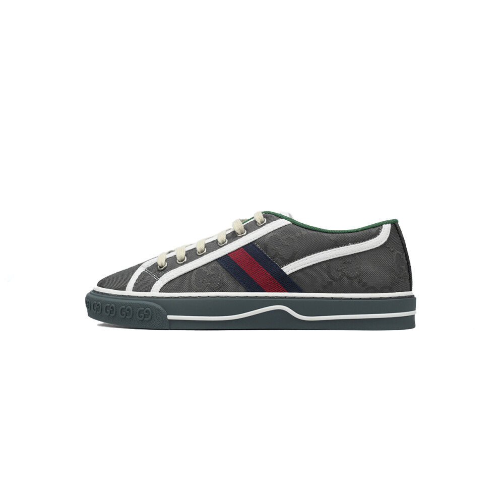 (EUR SIZE 37) Gucci Tennis Sneaker Low cut Board Shoes P320