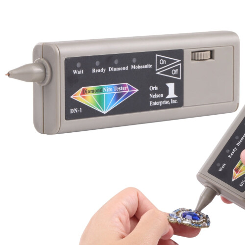 Portable Moissanite / Diamond Tester 1