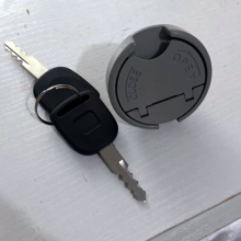 NEW Gas Tank Lock Cap with Keys Stainless Steel Parts Universal Gas Filler Cap for Scooter Motorcycle