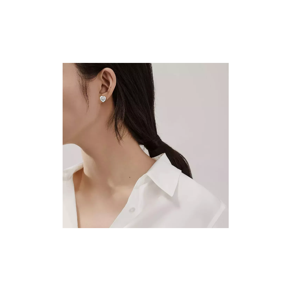 Return to tiffany mini heart tag earrings top