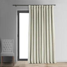 Rideaux occultants thermiques en velours Signature HPD Half Price Drapes pour salon, 305 cm de long (1 panneau), ΰ illets pour tringle.