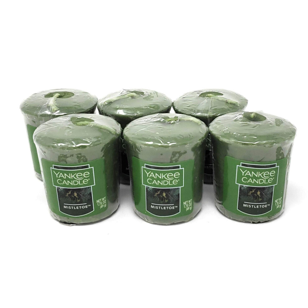 YANKEE CANDLE MISTLETOE VOTIVES (6 PACK)