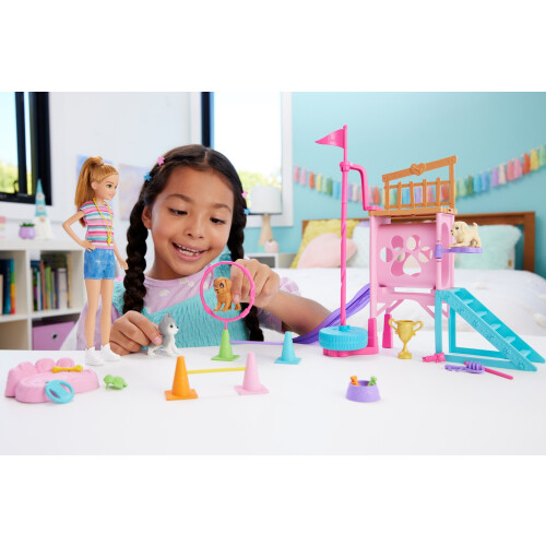 Mattel Barbie e Stacie in Aiuto: Set di Gioco con Cagnolini e Accessori