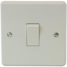 CRABTREE - 10AX 1 Gang Intermediate Light Switch, White