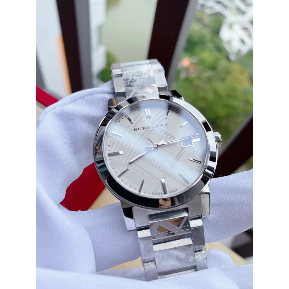 BURBERRY BU9037 UNISEX WATCH SILVER BRACELET SILVER DIAL SILVER CASE