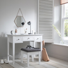 Karlstad White Dressing Table with 3 Drawers and Stool – Solid Pine, 100x45 cm