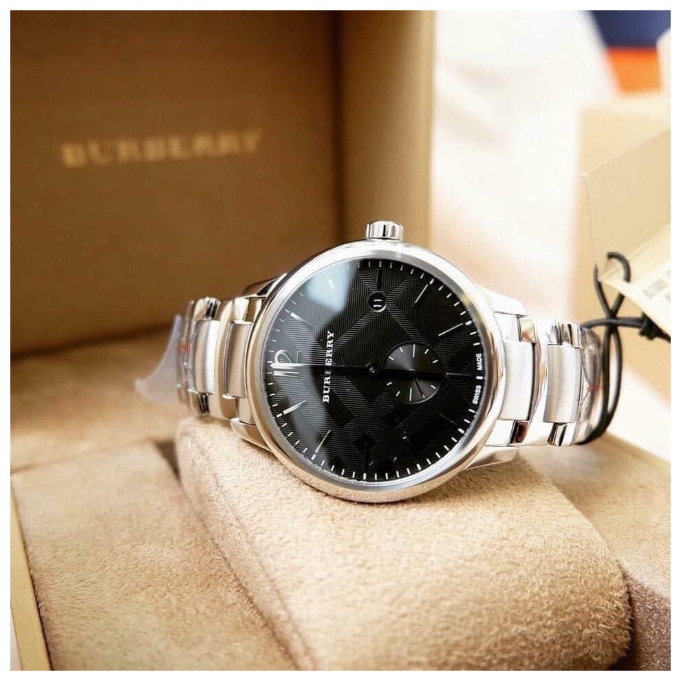 BURBERRY BU10005 MENS WATCH SILVER BRACELET BLACK DIAL SILVER CASE