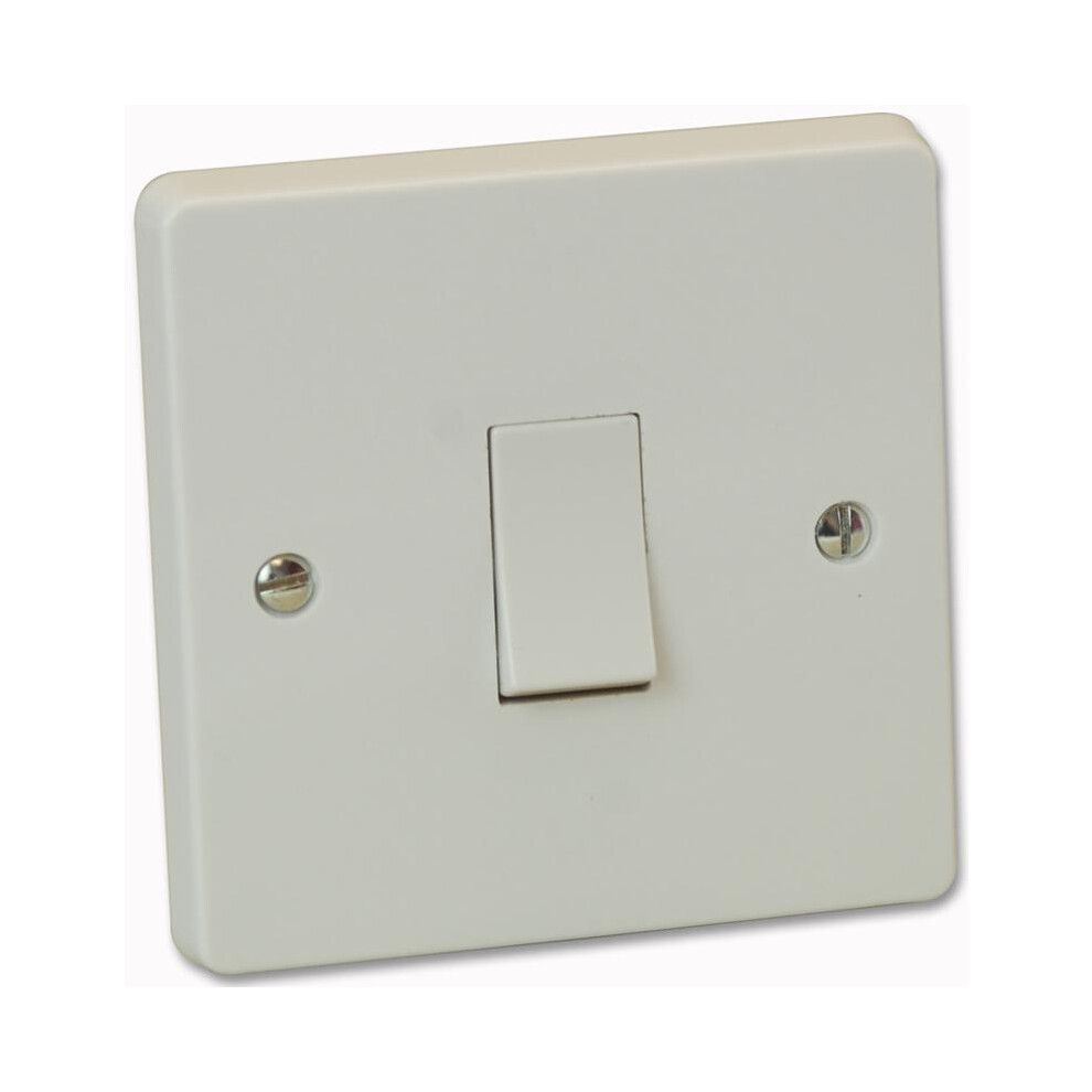 Crabtree - 10Ax 1 Gang 1 Way Sp Light Switch, White 5017399029173