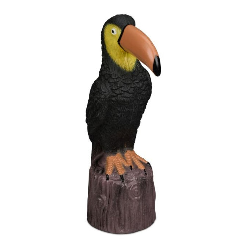 Garden figure bird