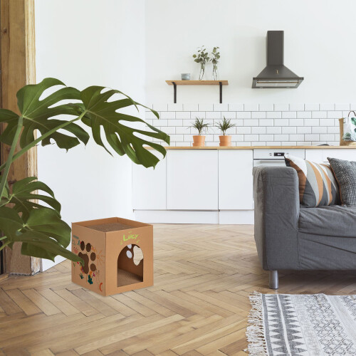 Katzenhaus aus Karton mit Kratzbrett 1