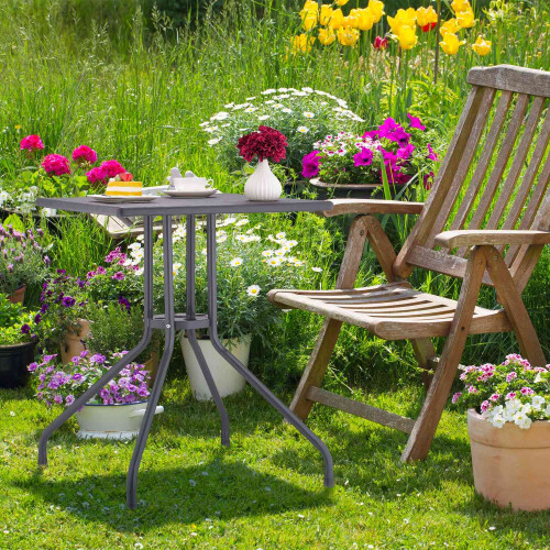 Gartentisch in grauer Holzoptik 1