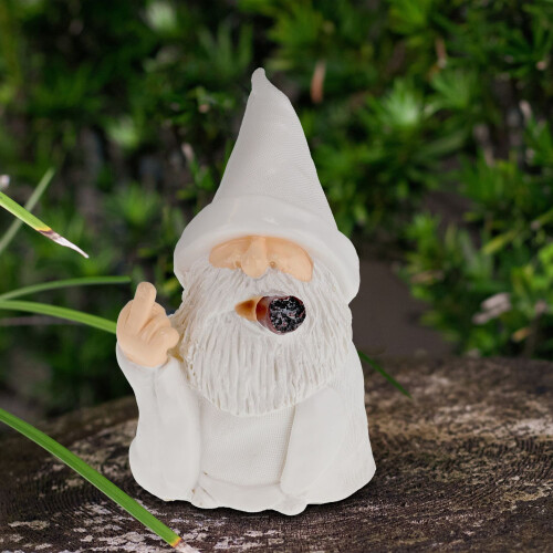 Weißer Gartenzwerg mit Mittelfinger 1