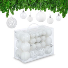Bolas de árvore de Natal em um conjunto de 50