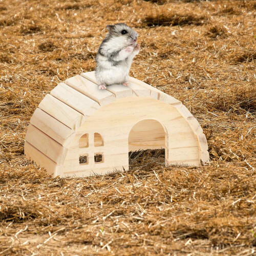 Wooden hamster house 1