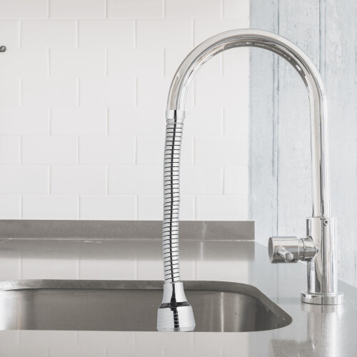 Wasserhahnverlängerung mit 4 Gewinden 1