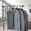 Set mit 24 schwarzen Kunststoff-Kleiderbügeln 5