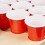 Mini Beer Pong mit roten Bechern 7