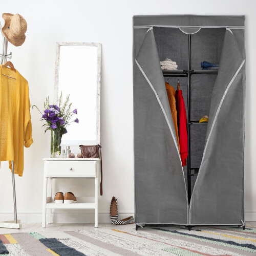 Wardrobe closed 1