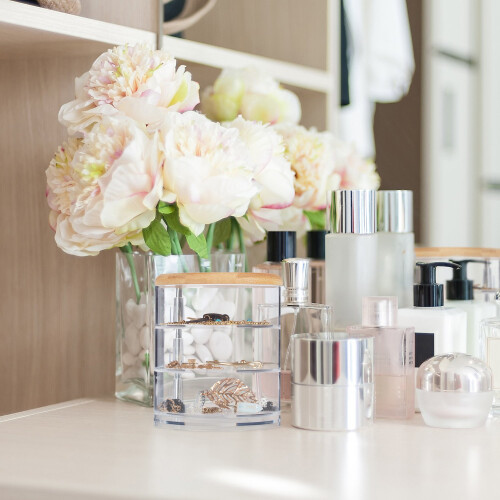 Make-up-Aufbewahrung mit 3 Fächern 1