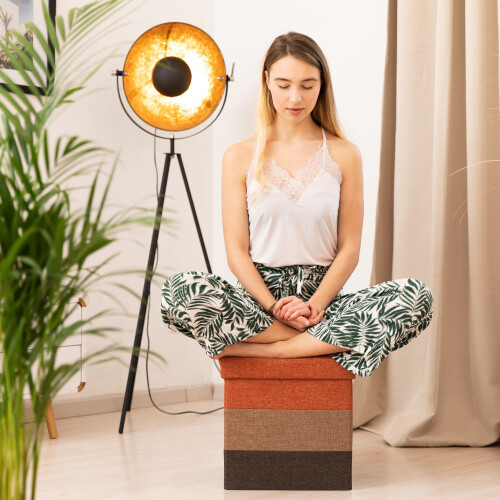 Tabouret rembourré à rayures colorées 2