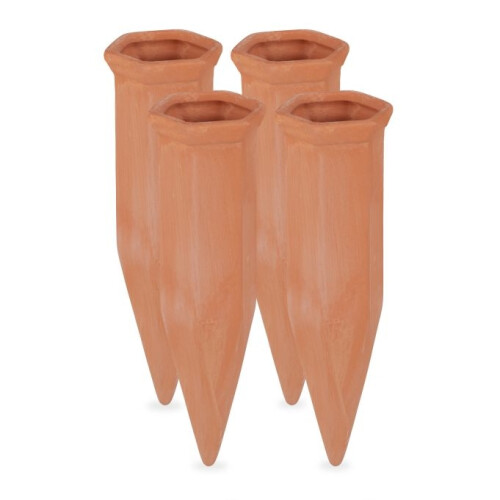 4 lomakastelukannua