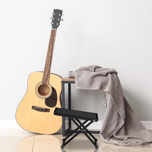 Fußhocker Gitarre 1