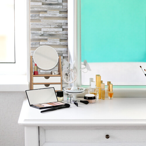 Make-up-Aufbewahrung mit Spiegel 1