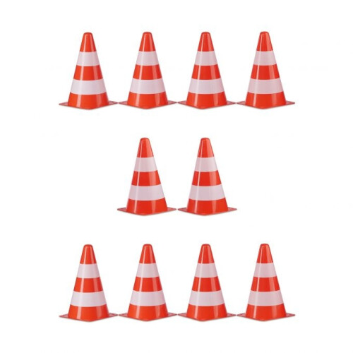 Traffic cone set in 10