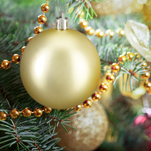 Bolas de árvore de Natal em conjuntos de 100 1