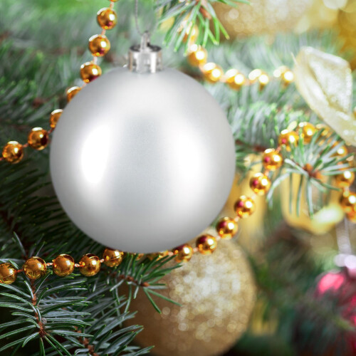 Bolas de árvore de Natal em conjuntos de 100 1