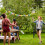 Metall-Gartenbank mit Flechtmuster 5