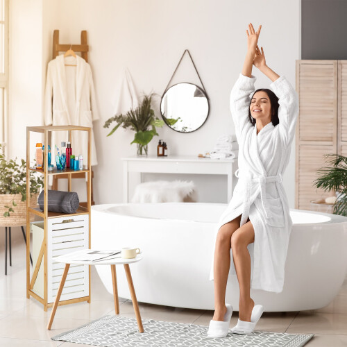 Badezimmerregal mit Wäschekorb 1