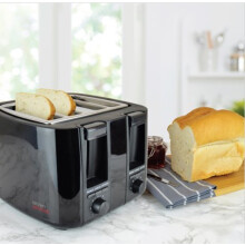 KitchenPerfected 4 Slice extra-wide slot Toaster - Black
